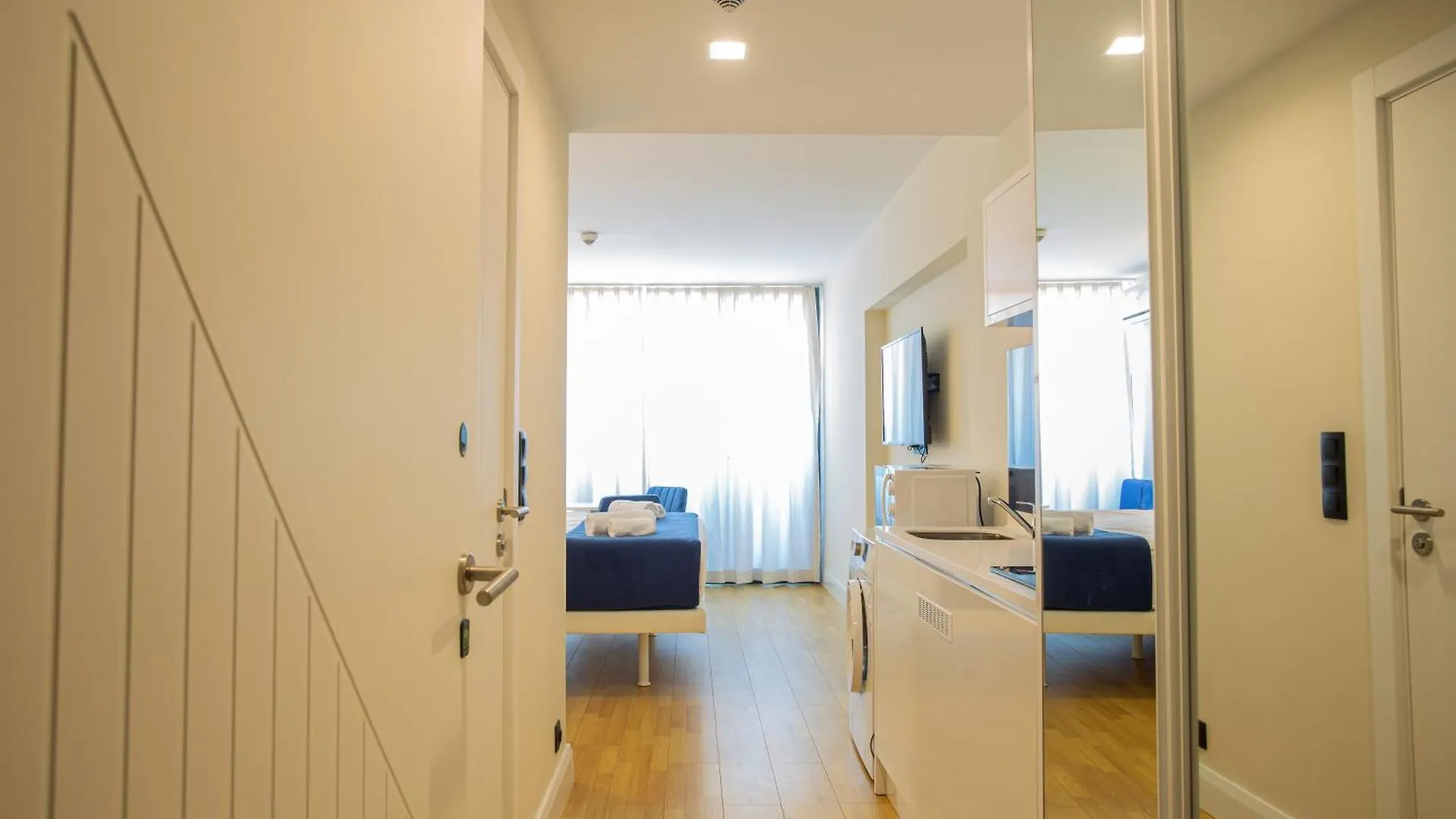 Batumi Concept Hotel 0*,